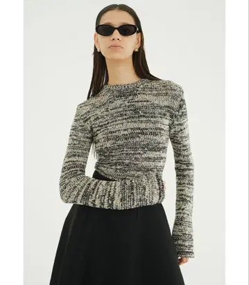 CLENA 크롭 니트 스웨터