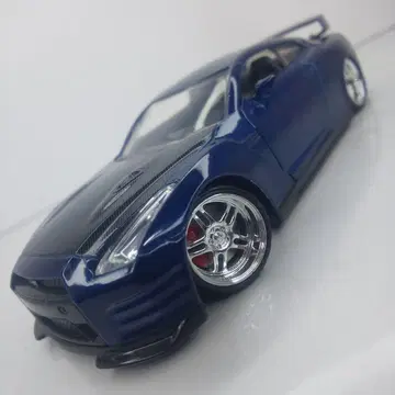R35 GT-R 커스텀 1/32 스케일