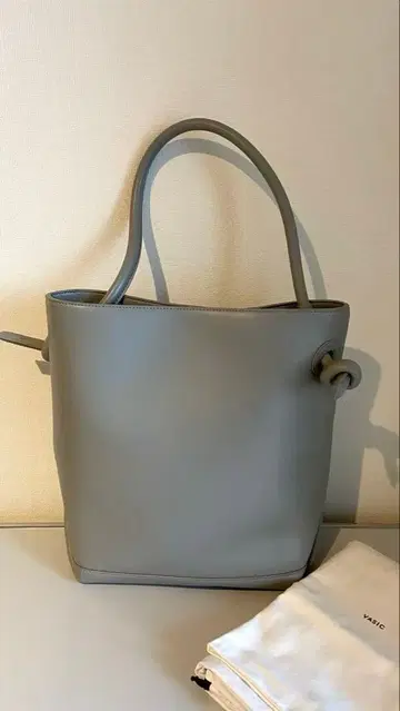 Vasic Patti fog 그레이