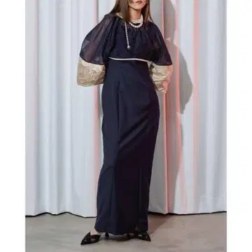 Ezick 드레스 세트 레이스 상의 타이트 실루엣 모드 스타일 슬릿