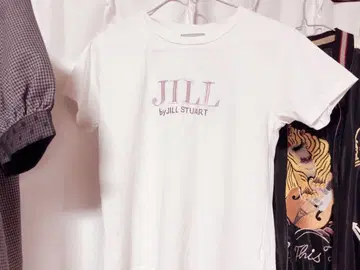 JILL BY JILLSTUART T셔츠 스나계 양산형