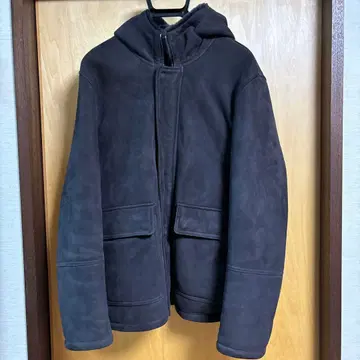 엠메티 후디드 무스탕 자켓