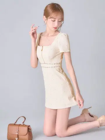 Jewels 캬바쿠라 드레스 스퀘어넥 프론트 지퍼 원피스 미니 드레스