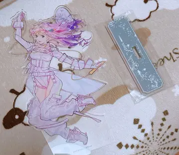 셰릴 노움 아크릴 스탠드 맥페스 앙코르