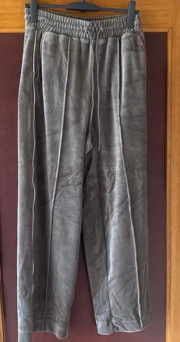 니코앤드 래빗 터치 벨로아 팬츠 모카