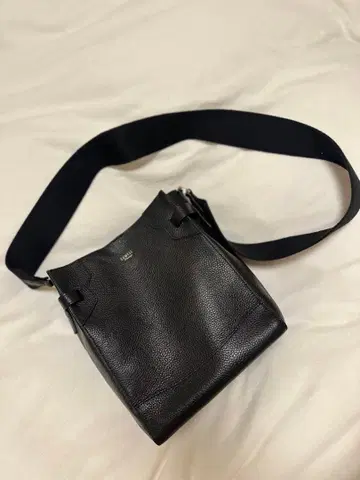 LOWELL Things 가죽 숄더백