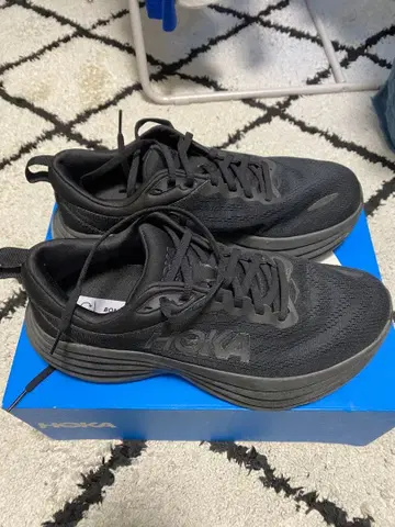 HOKA 본다이 8