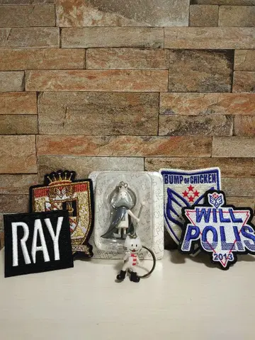 BUMP OF CHICKEN 키링 & 와펜