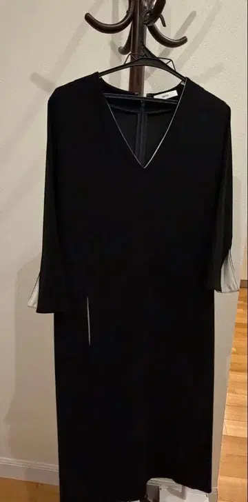 REYC 블랙 롱 원피스