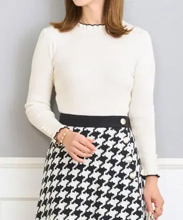 프리마셰렐 프릴 펄 장식 리브 니트