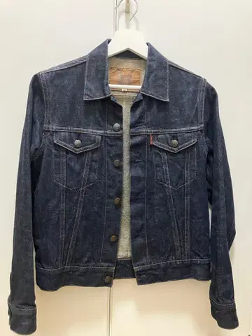 다크 블루 데님 자켓 사이즈 36