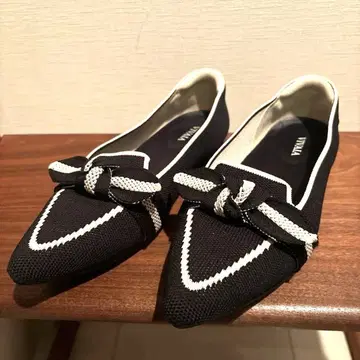 VIVAIA 스틸레토 리본 플랫슈즈 24cm