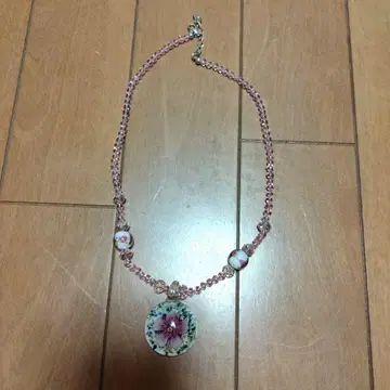 꽃무늬 유리 펜던트 목걸이