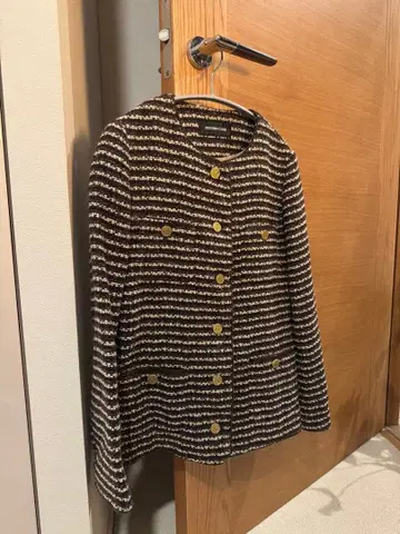 두지엠 클라세 트위드 자켓 브라운 골드 버튼