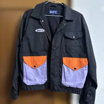 BoTT / MULTI POCKET UTILITY JACKET BLACK