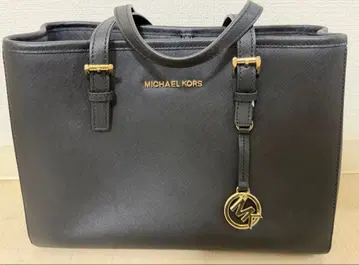 마이클코어스 핸드백 숄더 스트랩 포함