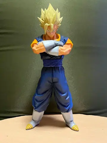 MASTER STARS PIECE 베지트