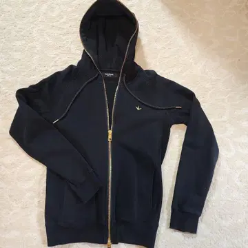 블랙 후드티 골드 지퍼