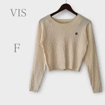 비스 숏 기장 케이블 짜임 니트 원포인트 자수 화이트