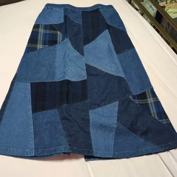 마드모아젤 논논 패치워크 디자인 데님 플레어 스커트