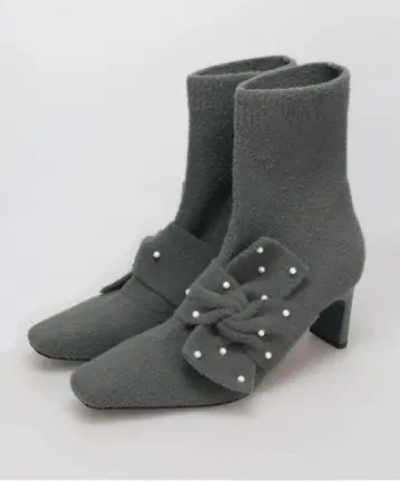 [ 한 번만 착용 ] 펄 리본 니트 부츠