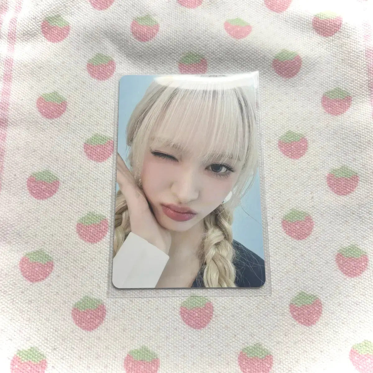 IVE | 아이브 Ive Liz Dive 4th Gen Poca on Bunjang Global Site.