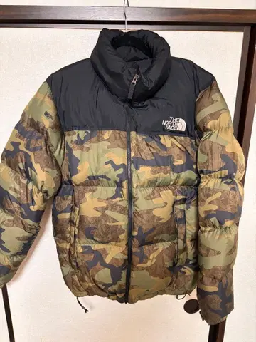 THE NORTH FACE 다운 자켓 카모플라쥬