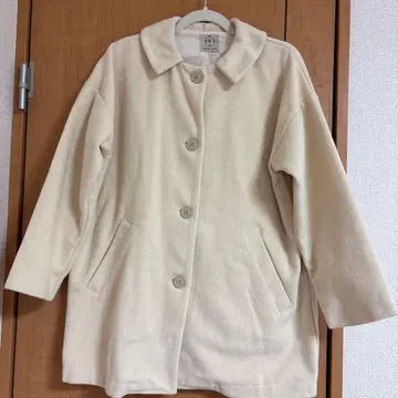 sm2 아이보리 코트