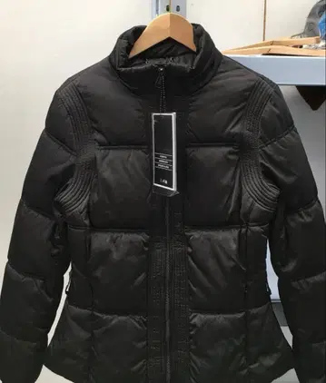 GUESS 블랙 면 자켓