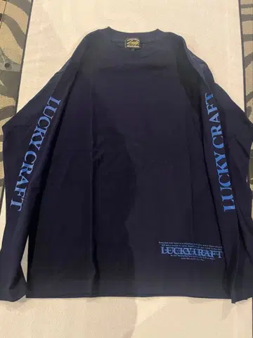 LUCKY CRAFT 네이비 긴팔 T셔츠 M 사이즈