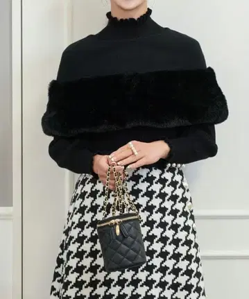 프리마셰렐 퍼 콤비 니트 케이프