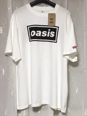 OASIS 리바이스 T셔츠 오아시스 리바이스 XL 사이즈