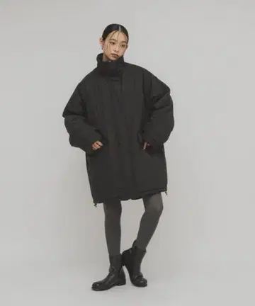 KBF 아우터 몬스터 패디드 미들 코트