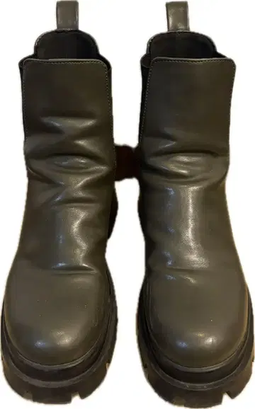 ZARA 가죽 사이드 고어 부츠 통굽