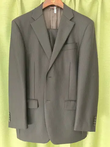 NABRUD 다크 브라운 수트