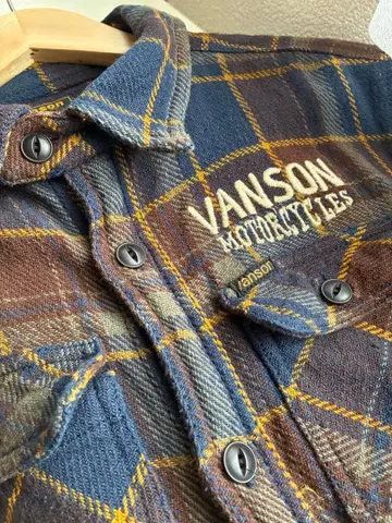 VANSON 체크 무늬 플란넬 셔츠
