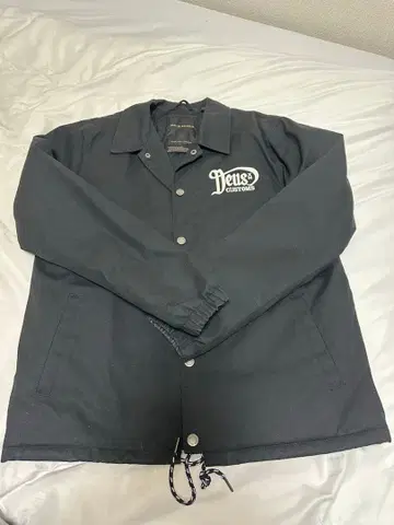 Deus Ex Machina 블랙 점퍼 L 사이즈