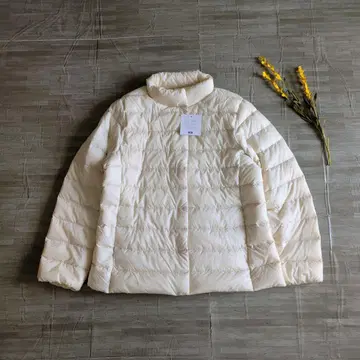 새상품 유니클로 울트라 라이트 다운 자켓