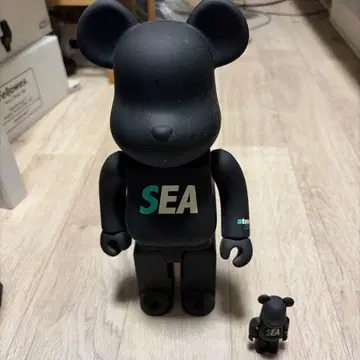atmos BE@RBRICK WIND AND SEA 베어브릭