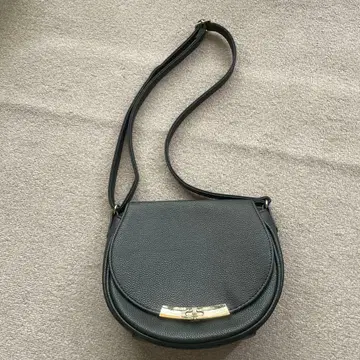 블랙 가죽풍 숄더백