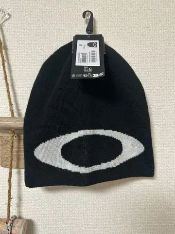 오클리 비니 니트 모자 oakley 블랙