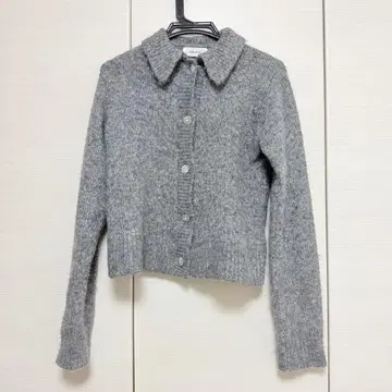 Mila Owen 그레이 카라 부착 가디건