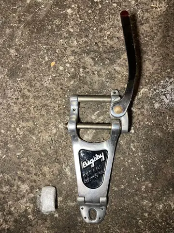 B7 Bigsby 트레몰로 브릿지