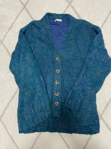 [ 새상품급 ] PAGEBOY 블루 계열 그라데이션 가디건