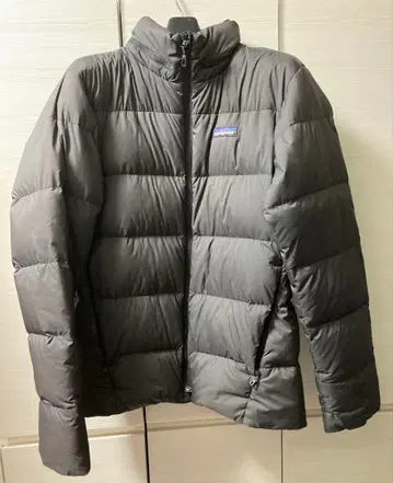 patagonia 다운 자켓 S 사이즈