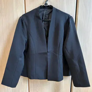 [미사용 새상품] 앙글레임 노카라 자켓 블랙 M 사이즈