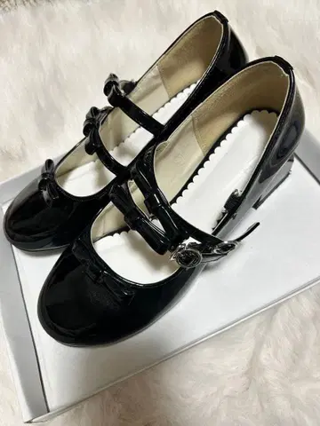 DearMyLoveRose 트리플 리본 인형 펌프스 23.5