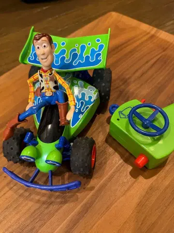 토이 스토리 4 리모트 컨트롤 비클 우디 & RC