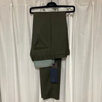 [ 미사용 새상품 ] INCOTEX 슬랙스 올리브 사이즈:48