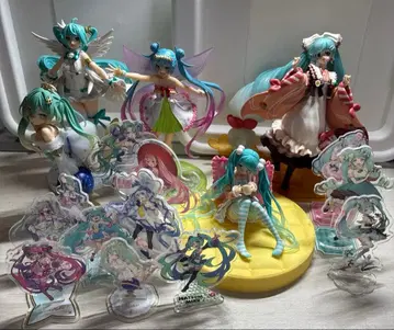 하츠네 미쿠 피규어 아크릴 스탠드